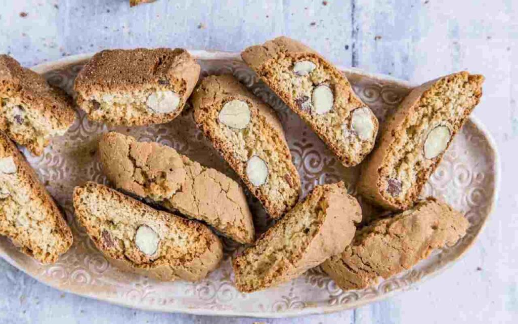 Cantucci Ricetta: ingredienti, preparazione e consigli